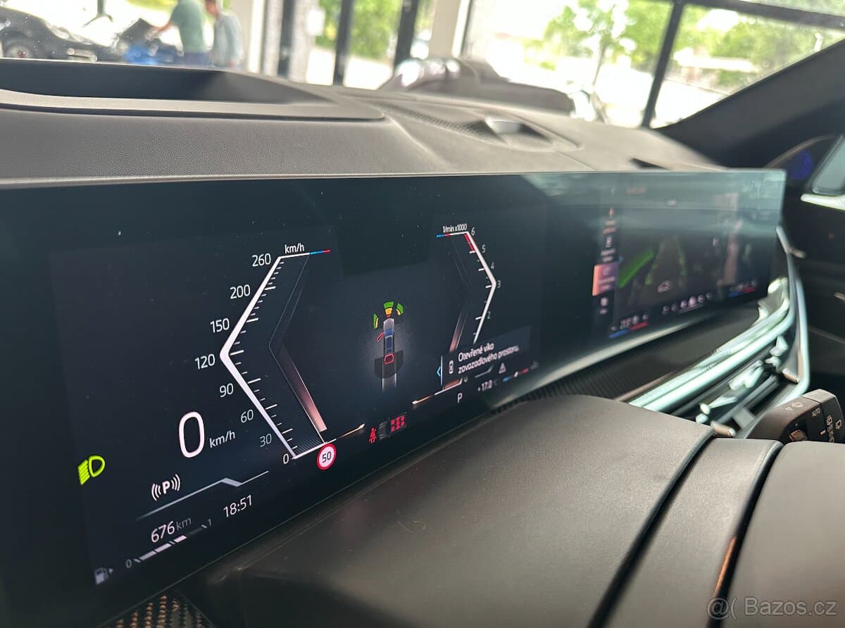 2024 BMW X7 - 9
