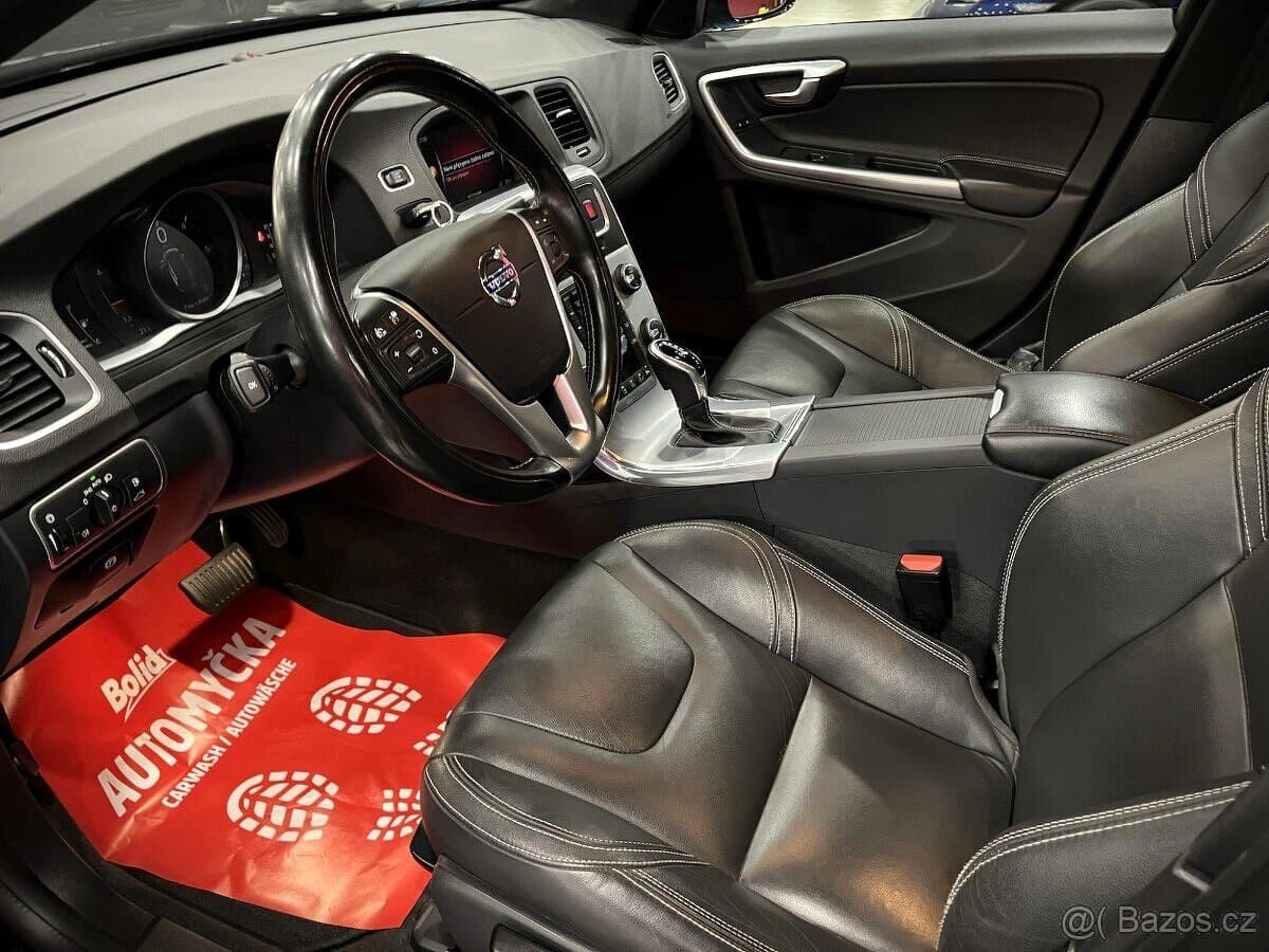 2018 Volvo V60 - 9
