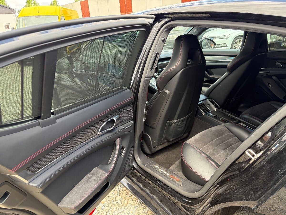 2012 Porsche PANAMERA - 9