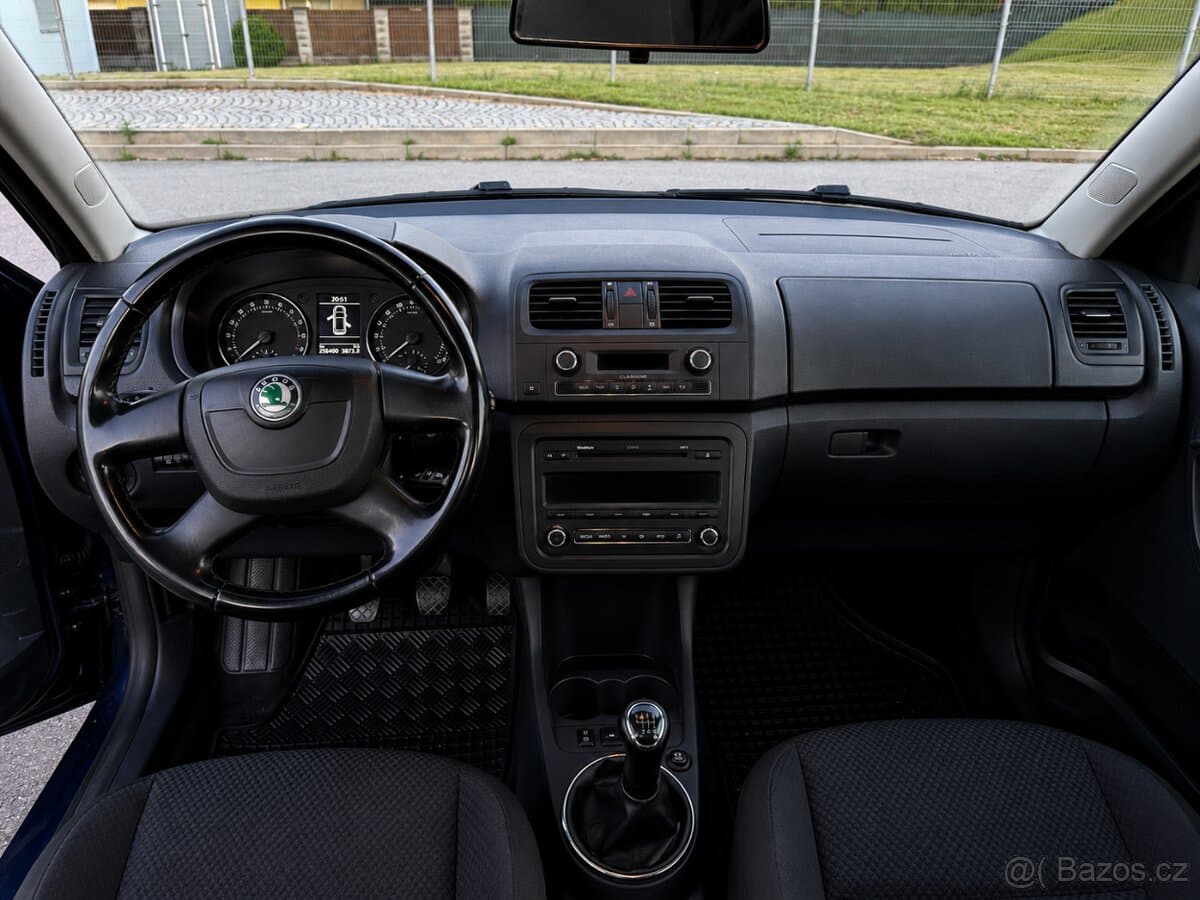 2011 Škoda FABIA - 9