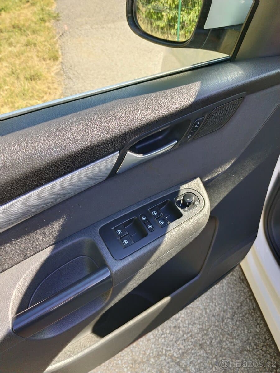 2011 Volkswagen SHARAN - 9