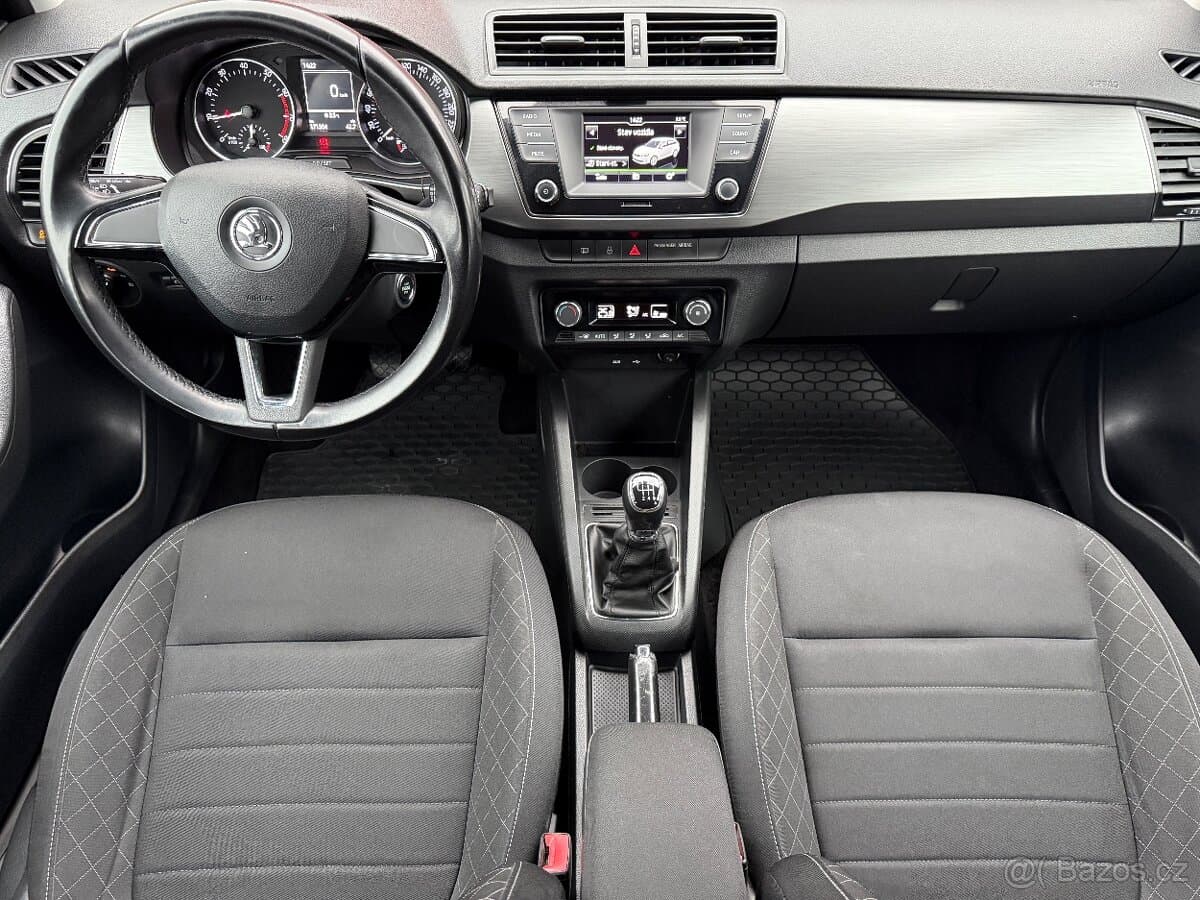 2015 Škoda FABIA - 9