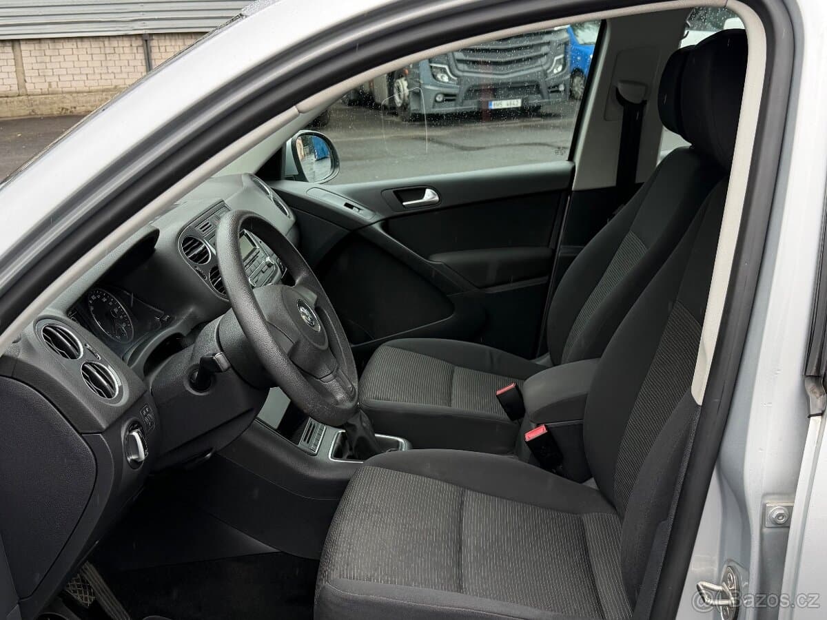 2013 Volkswagen TIGUAN - 9