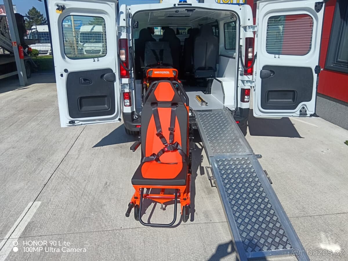 2026 Renault TRAFIC - 9