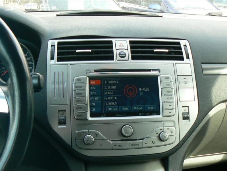 2009 Ford KUGA - 9