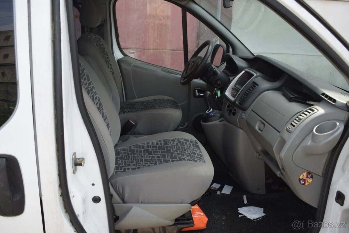 2011 Opel VIVARO - 9