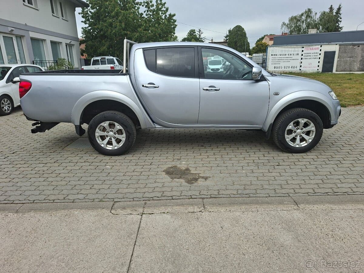 2015 Mitsubishi L200 - 9