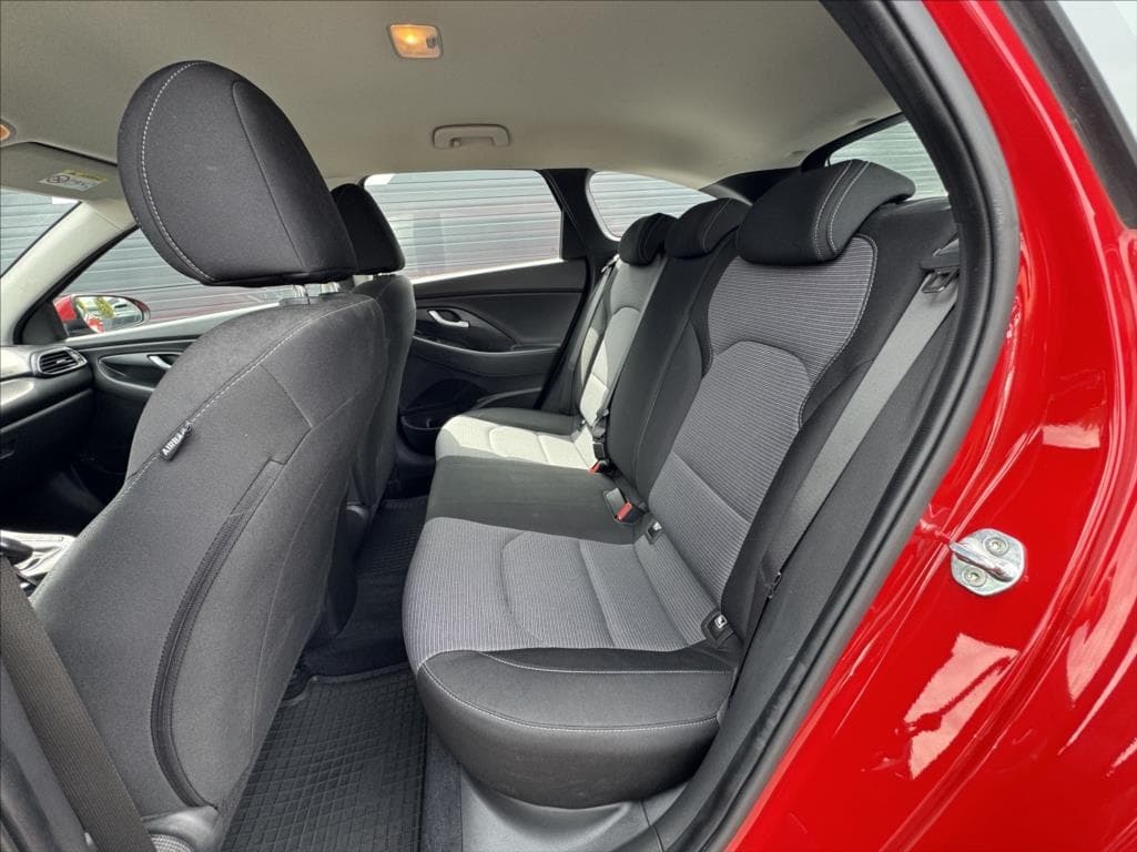 2022 Hyundai i30 - 9