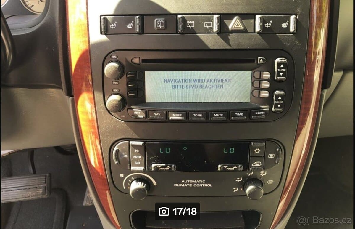 2008 Chrysler VOYAGER - 9