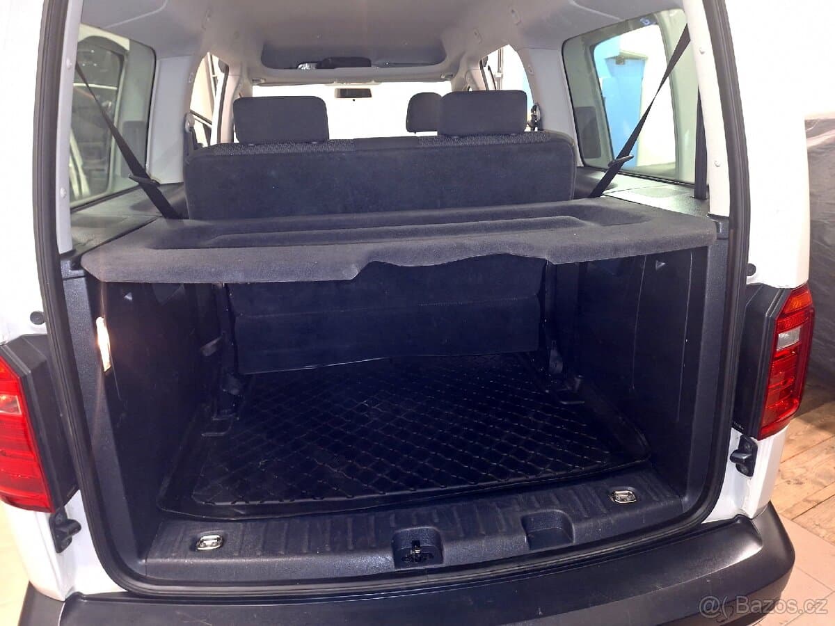 2017 Volkswagen CADDY - 9