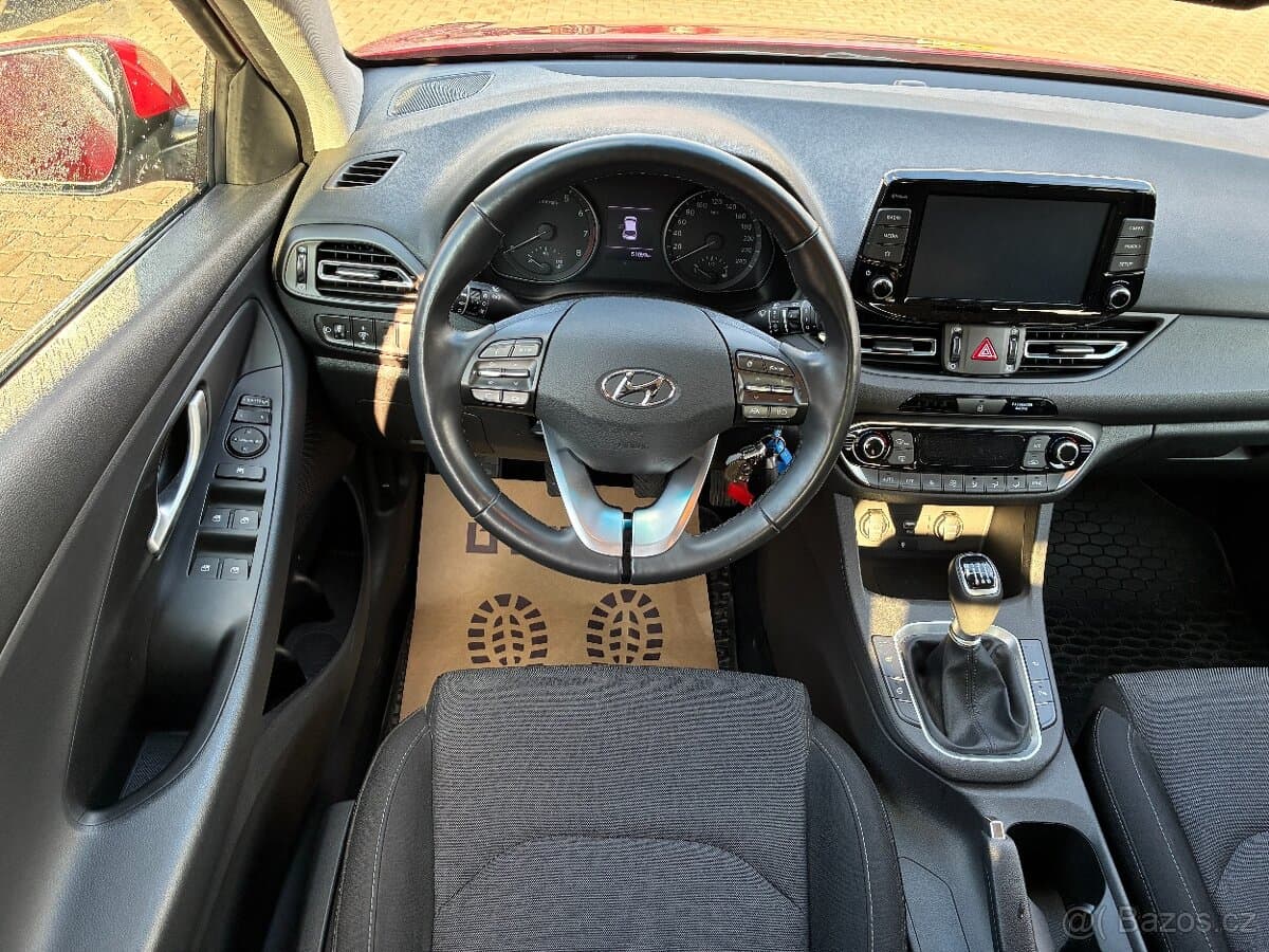 2022 Hyundai i30 - 9