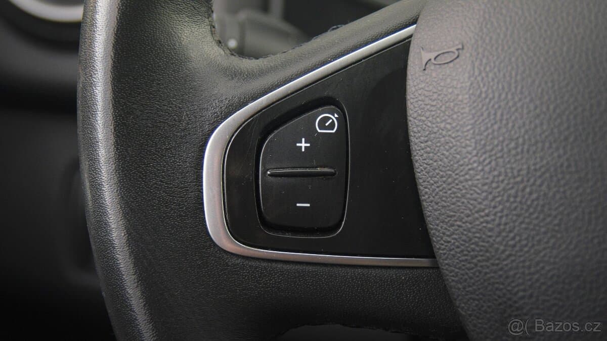 2017 Renault CLIO - 9