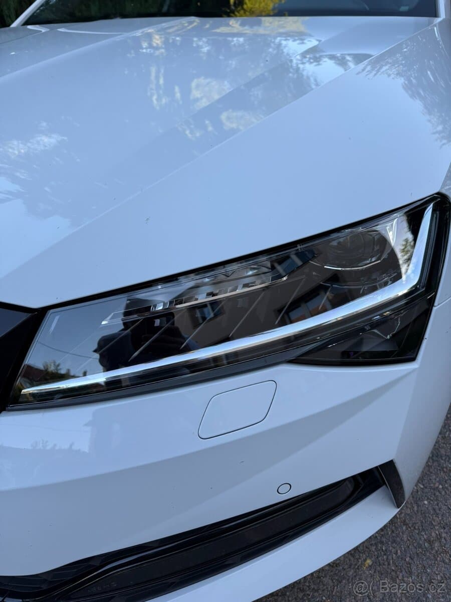 2023 Škoda SUPERB - 9