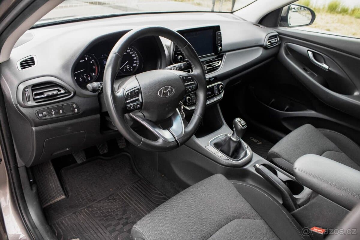 2022 Hyundai i30 - 9