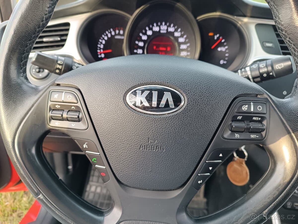 2018 Kia PROCEED - 9