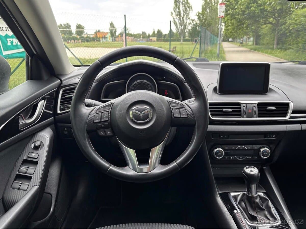 2015 Mazda 3 - 9