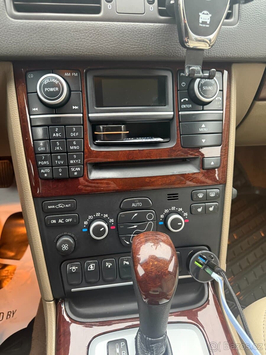 2011 Volvo XC90 - 9