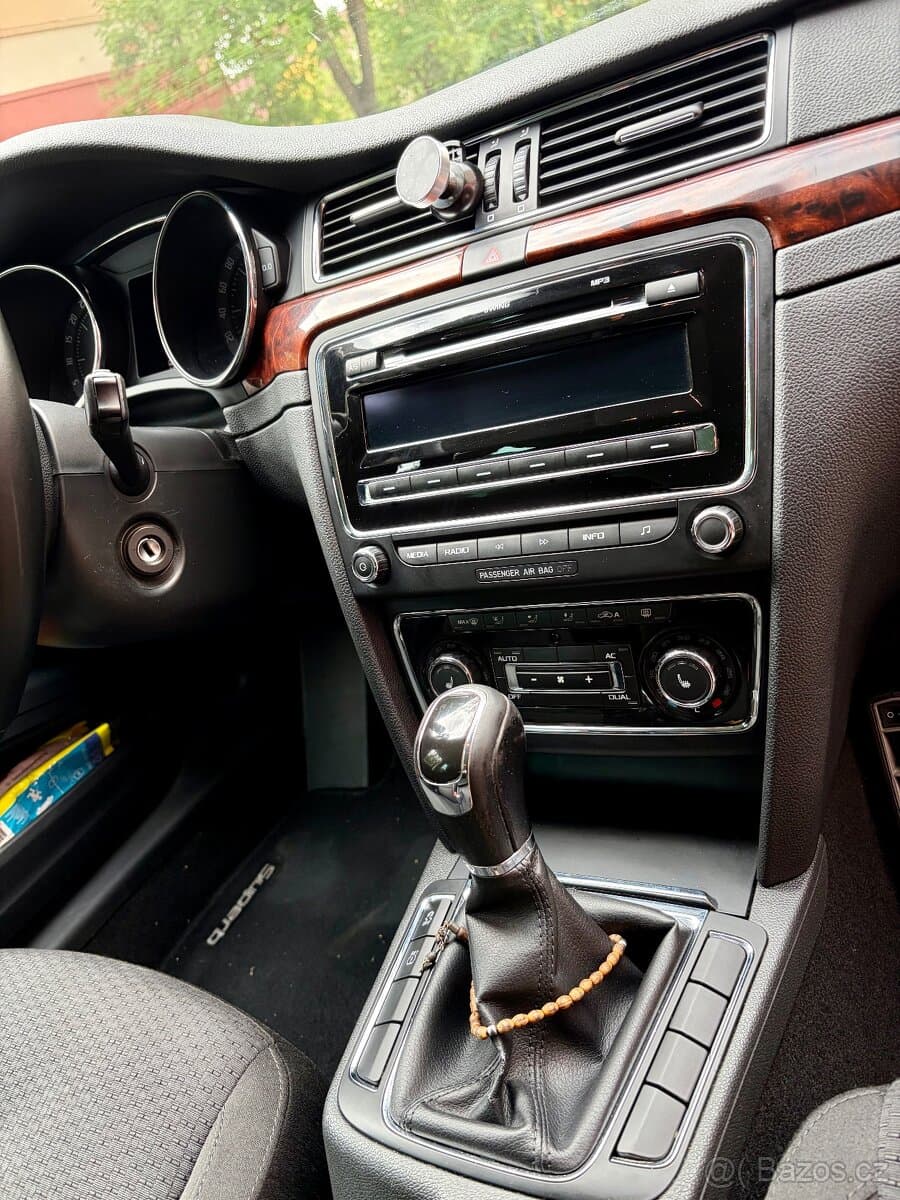 2013 Škoda SUPERB - 9