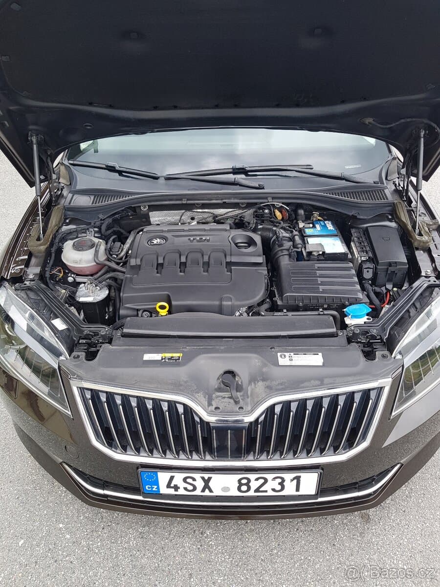 2019 Škoda SUPERB - 9