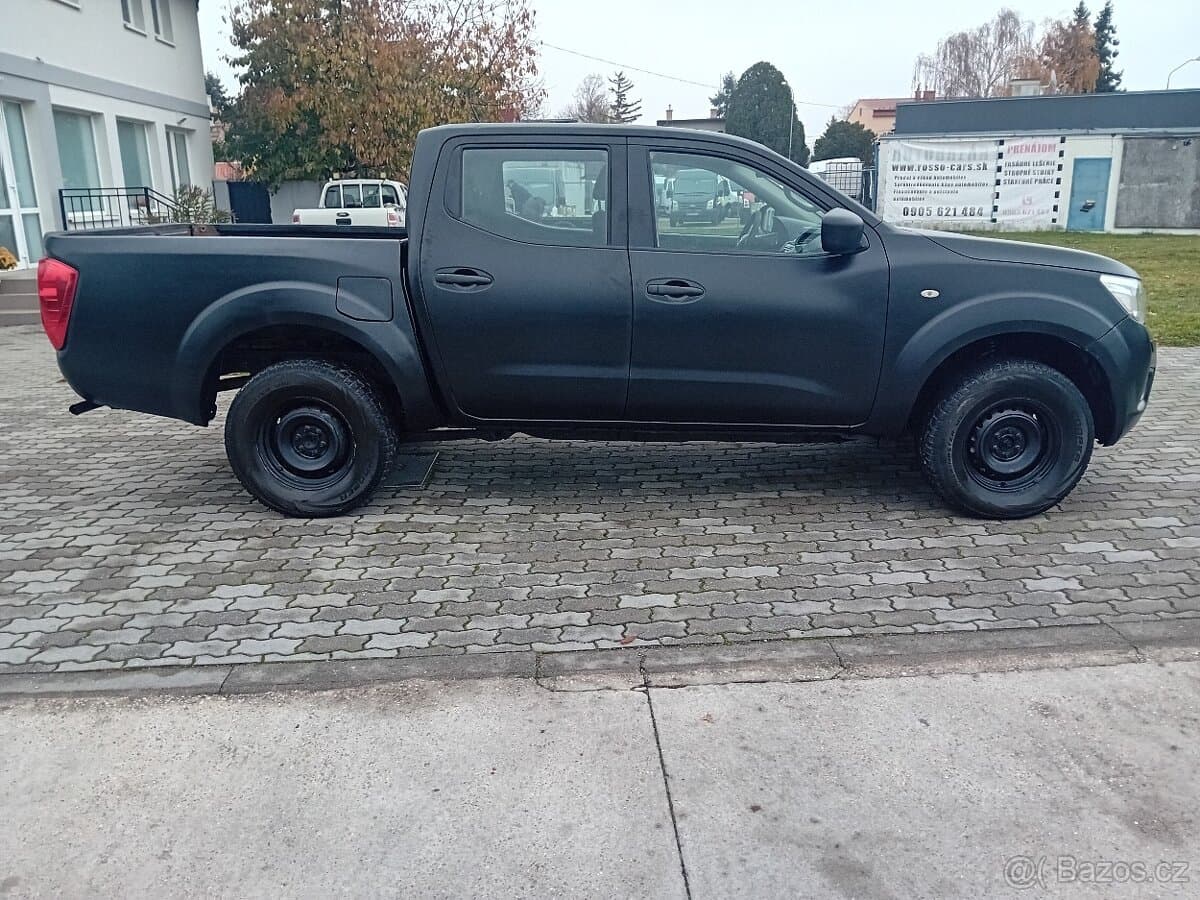 2017 Nissan NAVARA - 9