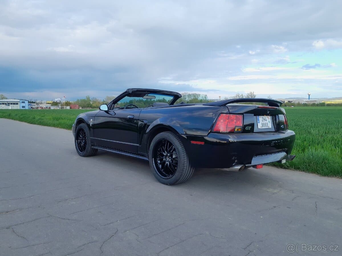 1999 Ford MUSTANG - 9