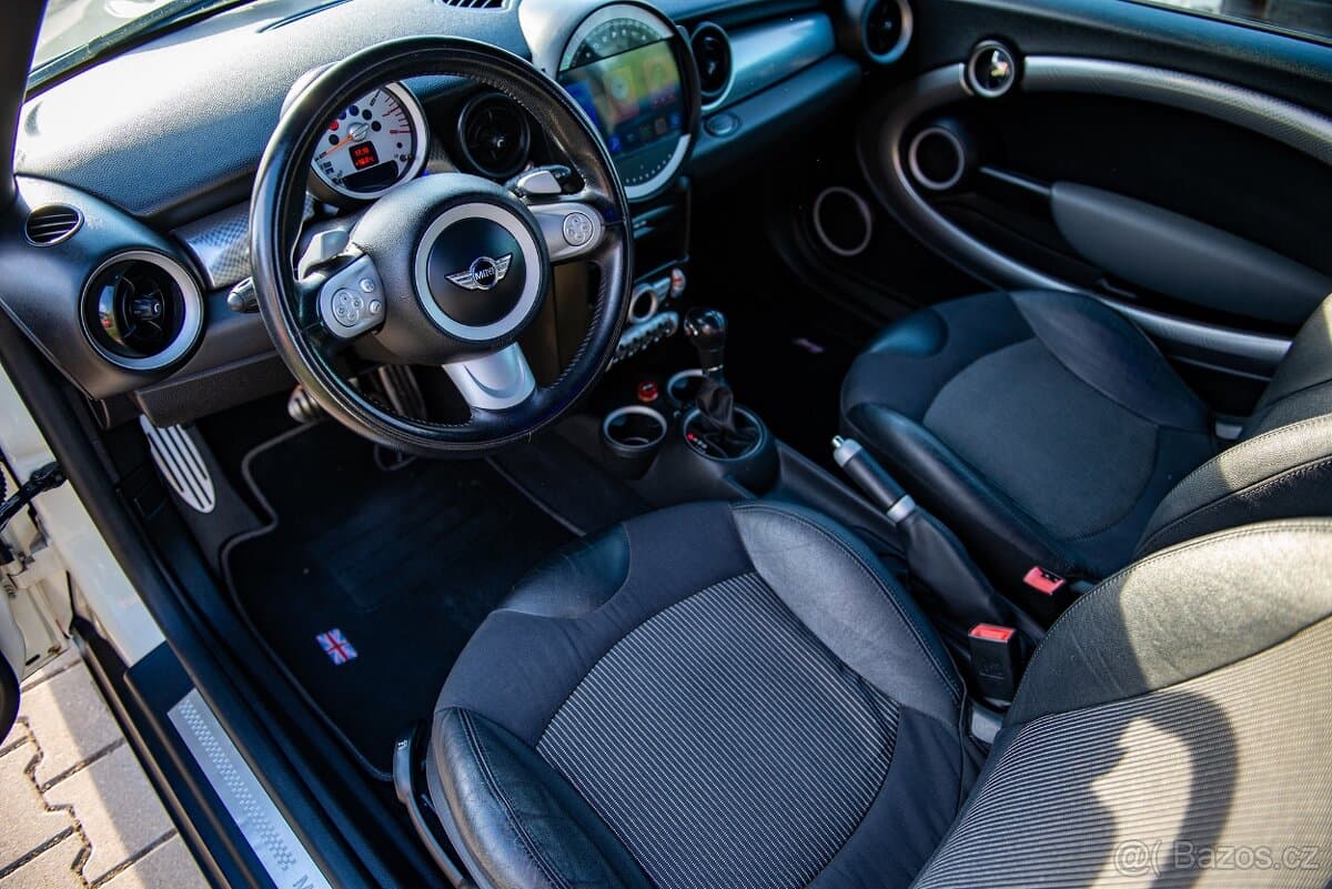 2008 Mini COOPER S - 9