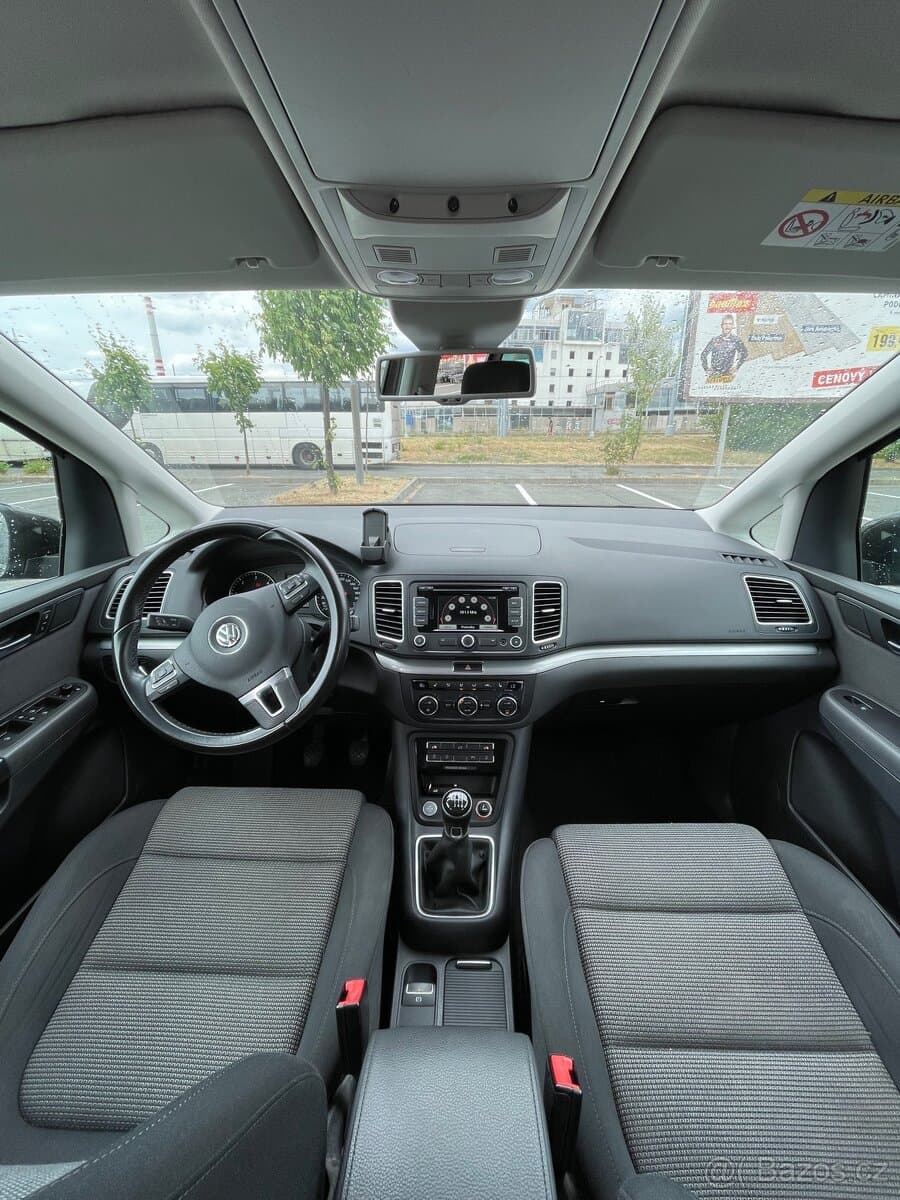 2016 Volkswagen SHARAN - 9