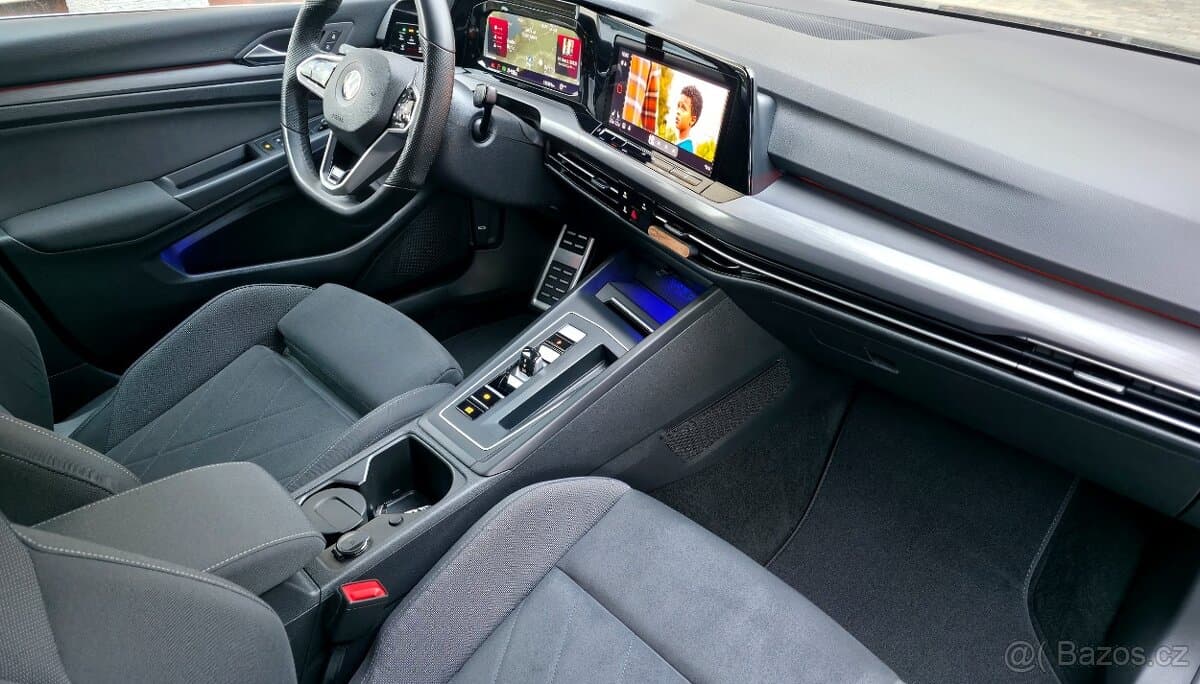 2021 Volkswagen GOLF - 9