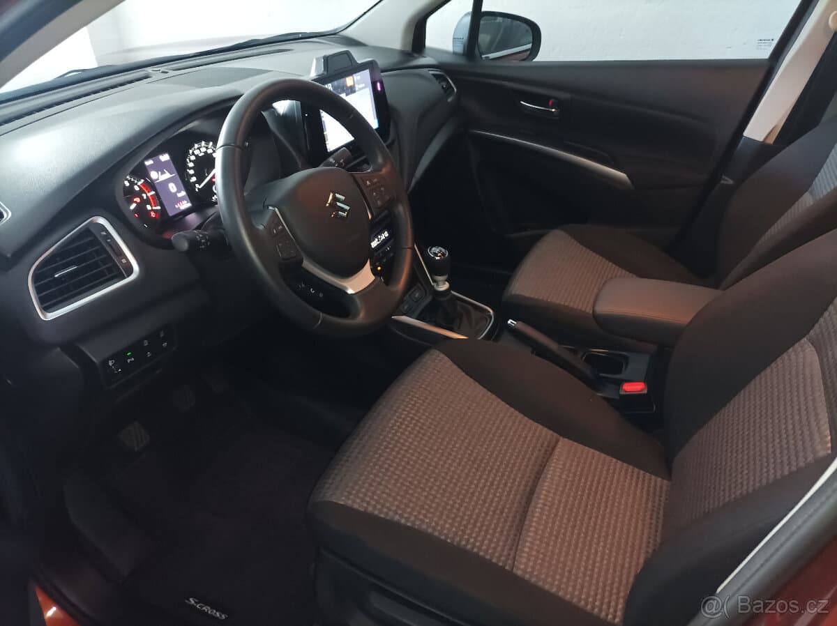 2025 Suzuki S-CROSS - 9