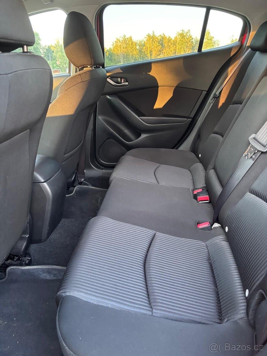 2016 Mazda 3 - 9