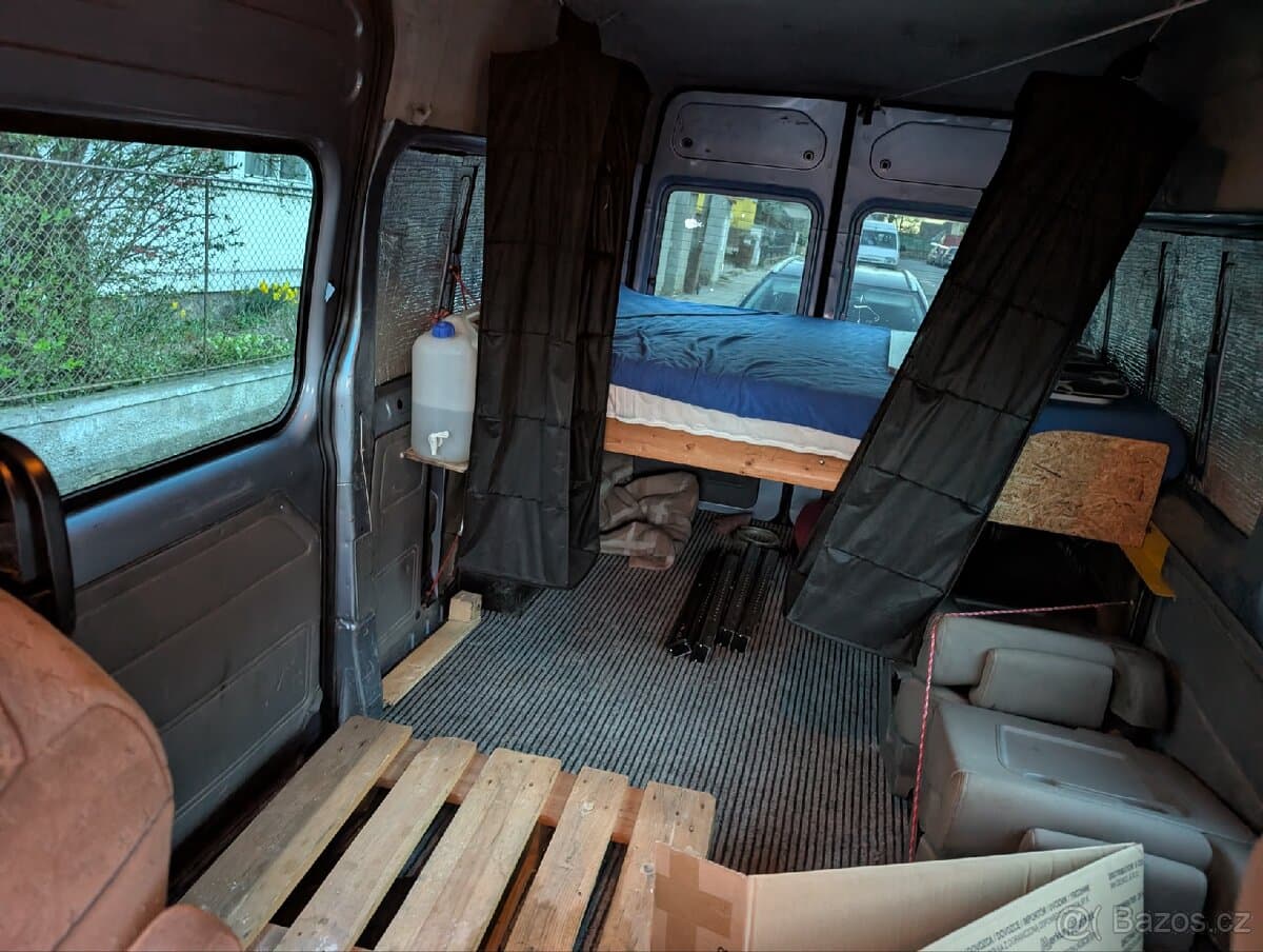2007 Ford TRANSIT - 9