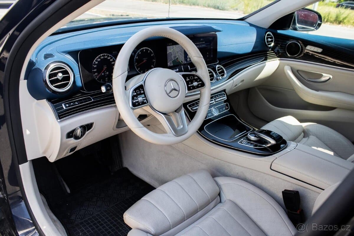 2019 Mercedes-Benz OSTATNÍ - 9