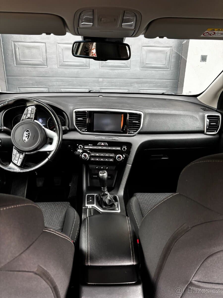 2019 Kia SPORTAGE - 9