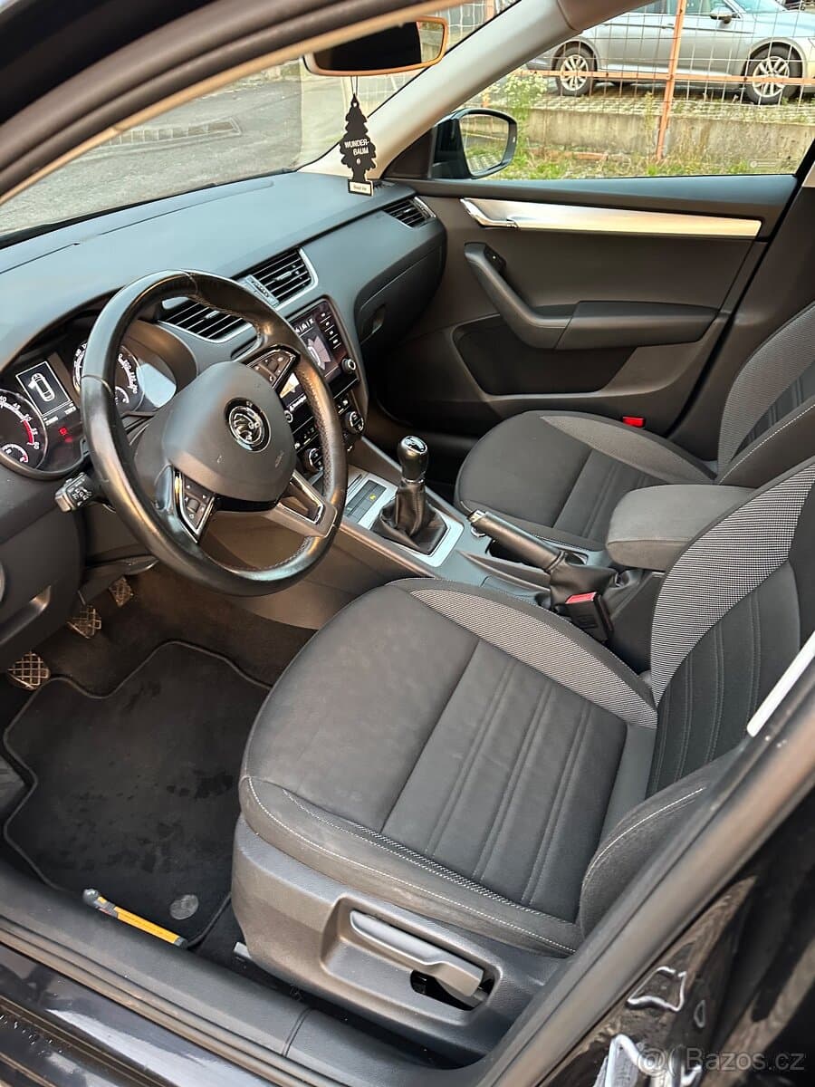 2017 Škoda OCTAVIA - 9