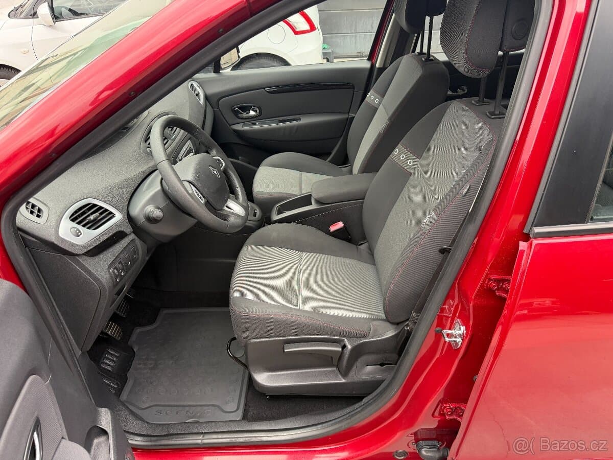 2012 Renault SCENIC - 9