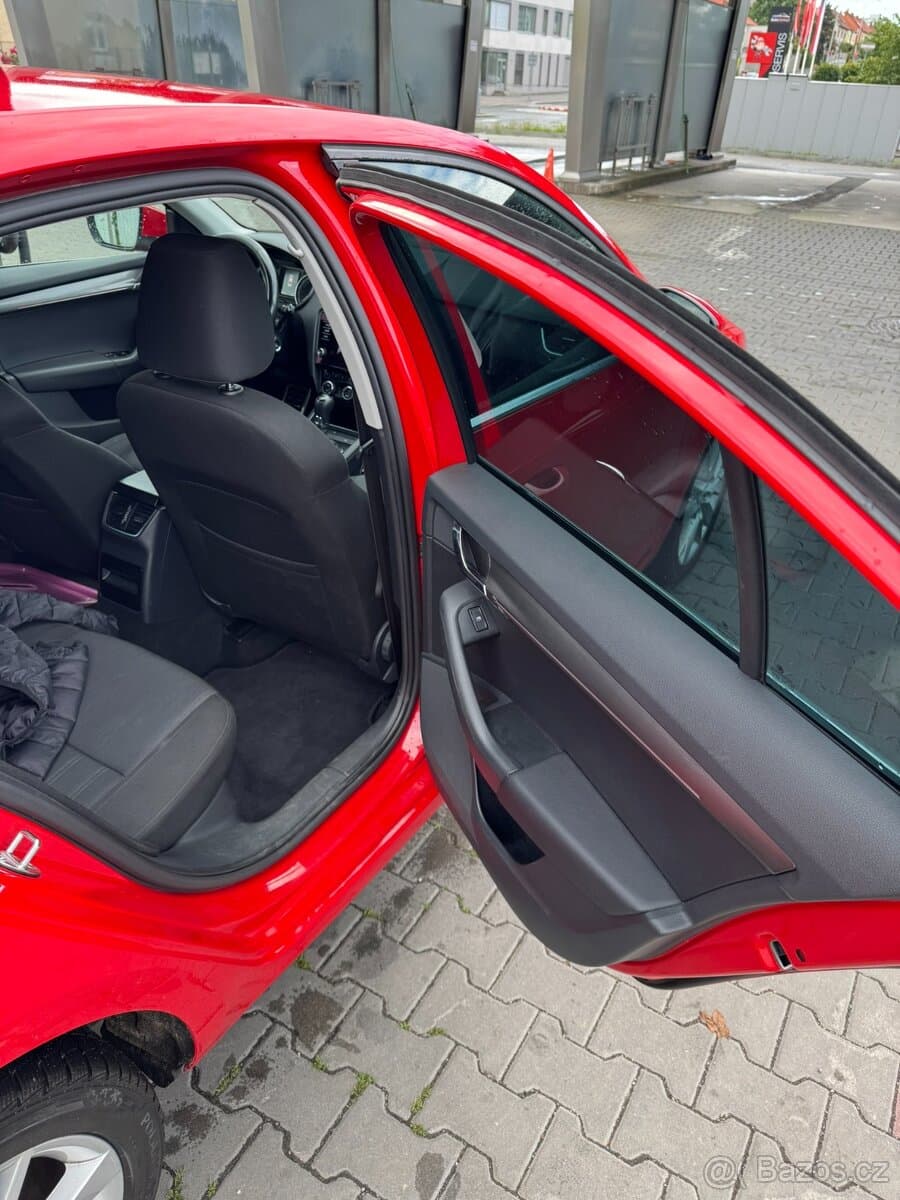 2018 Škoda OCTAVIA - 9