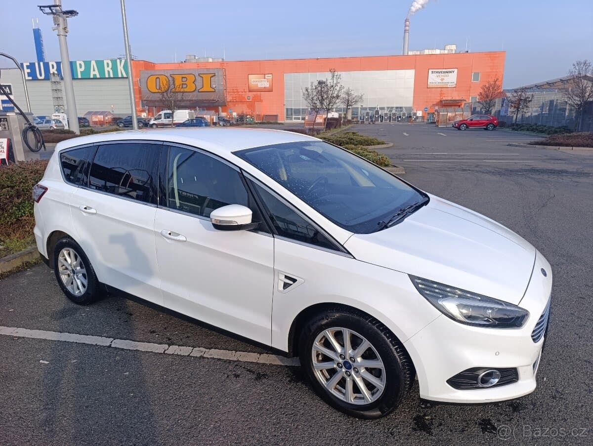 2017 Ford S-MAX - 9