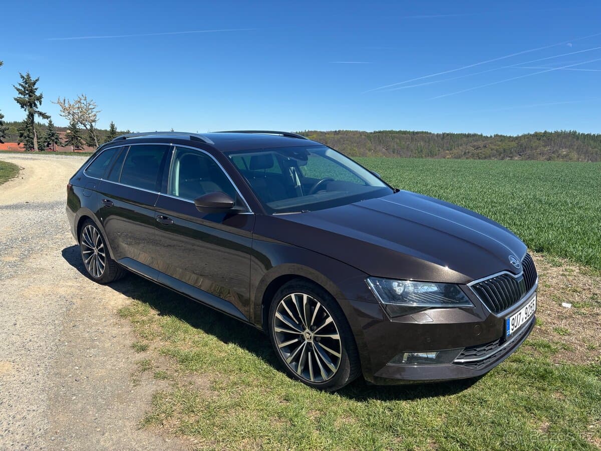 2016 Škoda SUPERB - 9