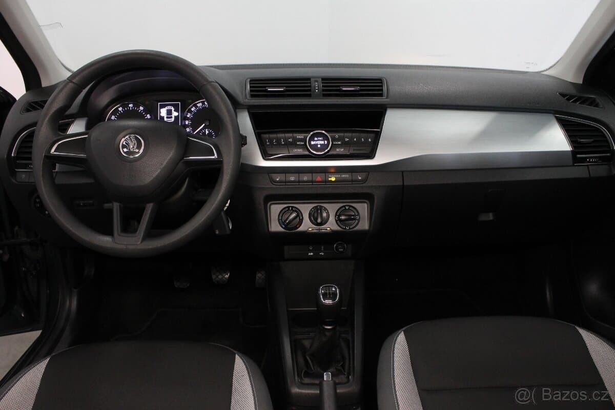 2017 Škoda FABIA - 9
