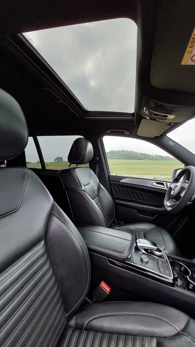 2017 Mercedes-Benz GL - 9