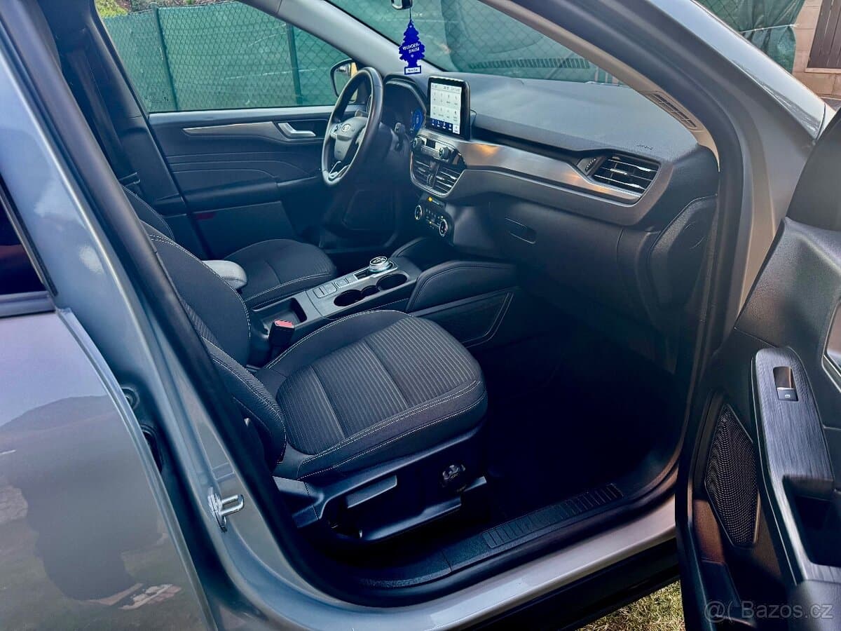 2023 Ford KUGA - 9