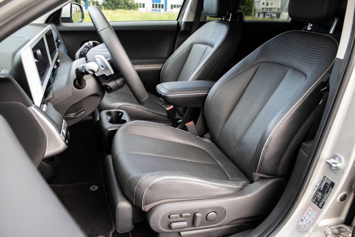2025 Hyundai IONIQ 5 - 9