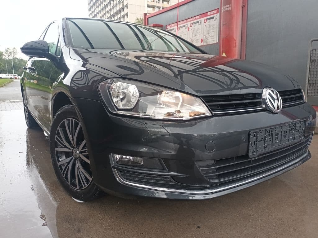 2016 Volkswagen GOLF - 9