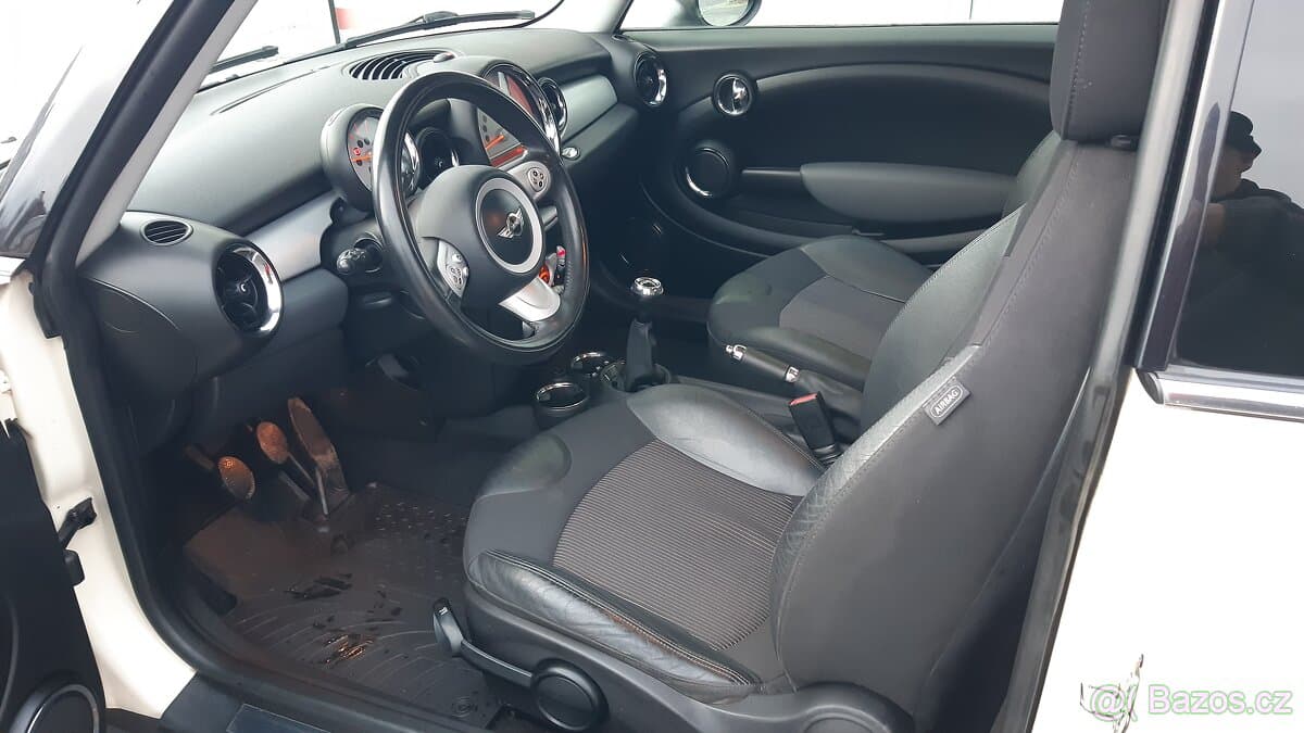 2008 Mini COOPER - 9