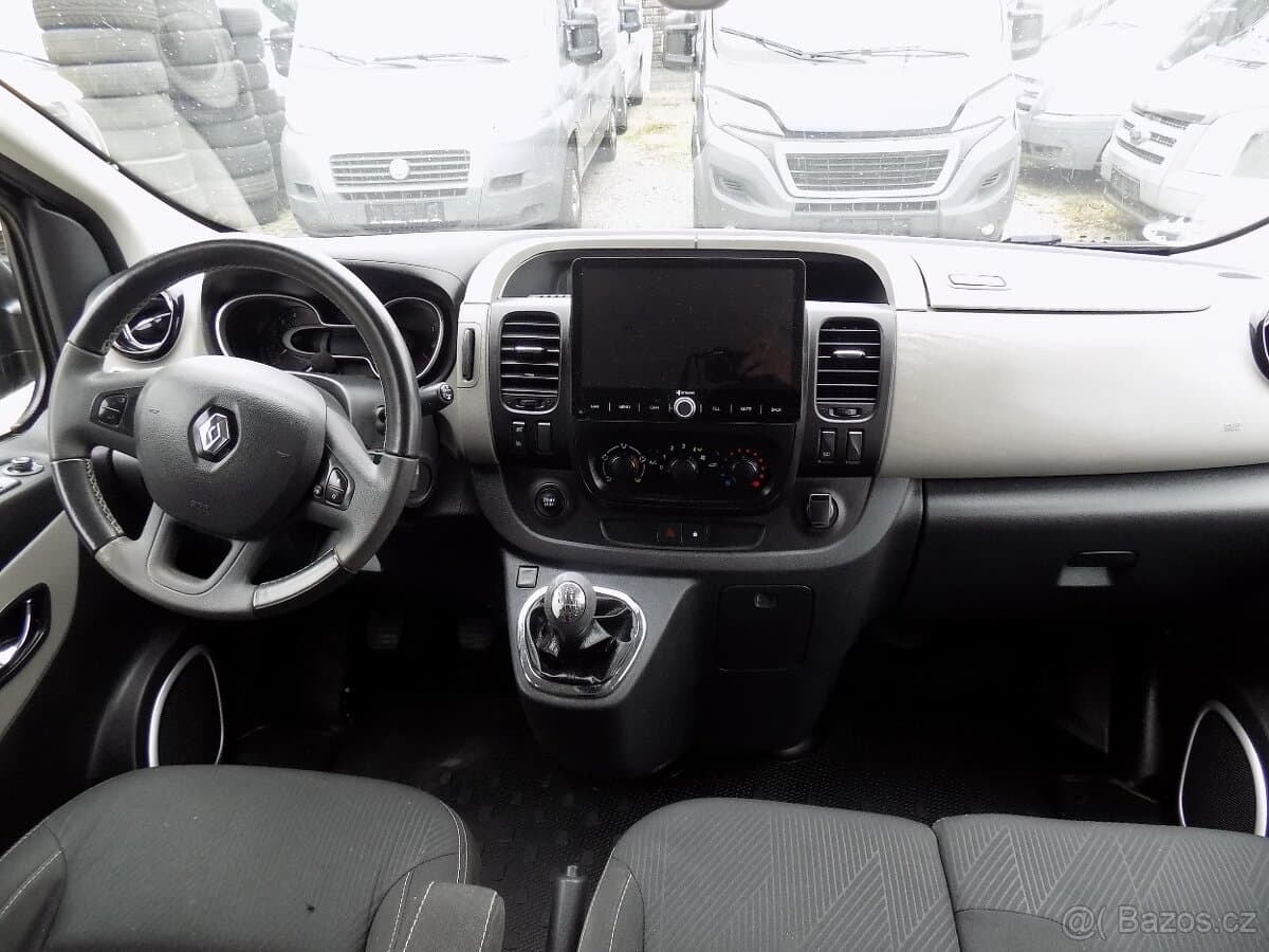 2018 Renault TRAFIC - 9