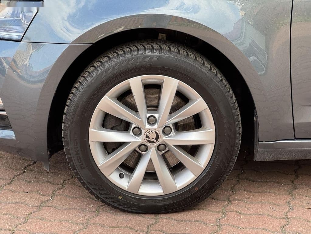 2017 Škoda OCTAVIA - 9
