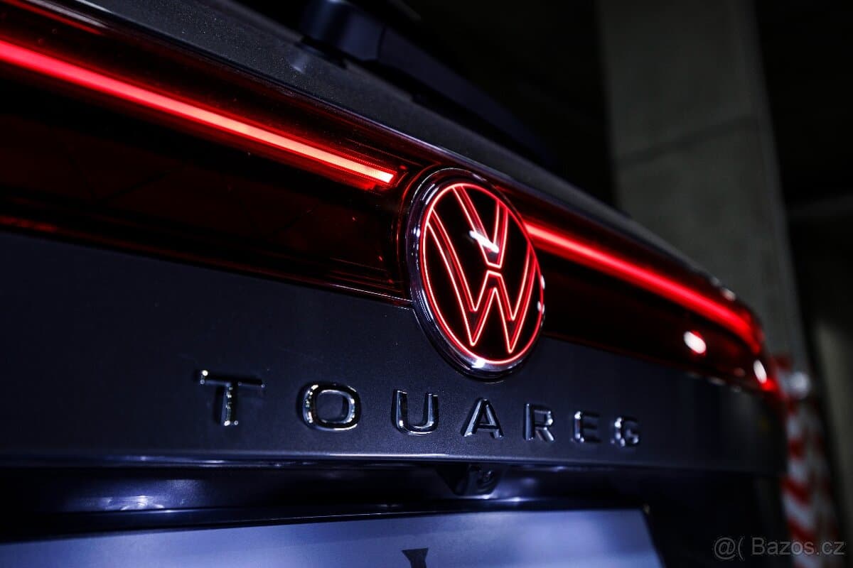 2024 Volkswagen TOUAREG - 9