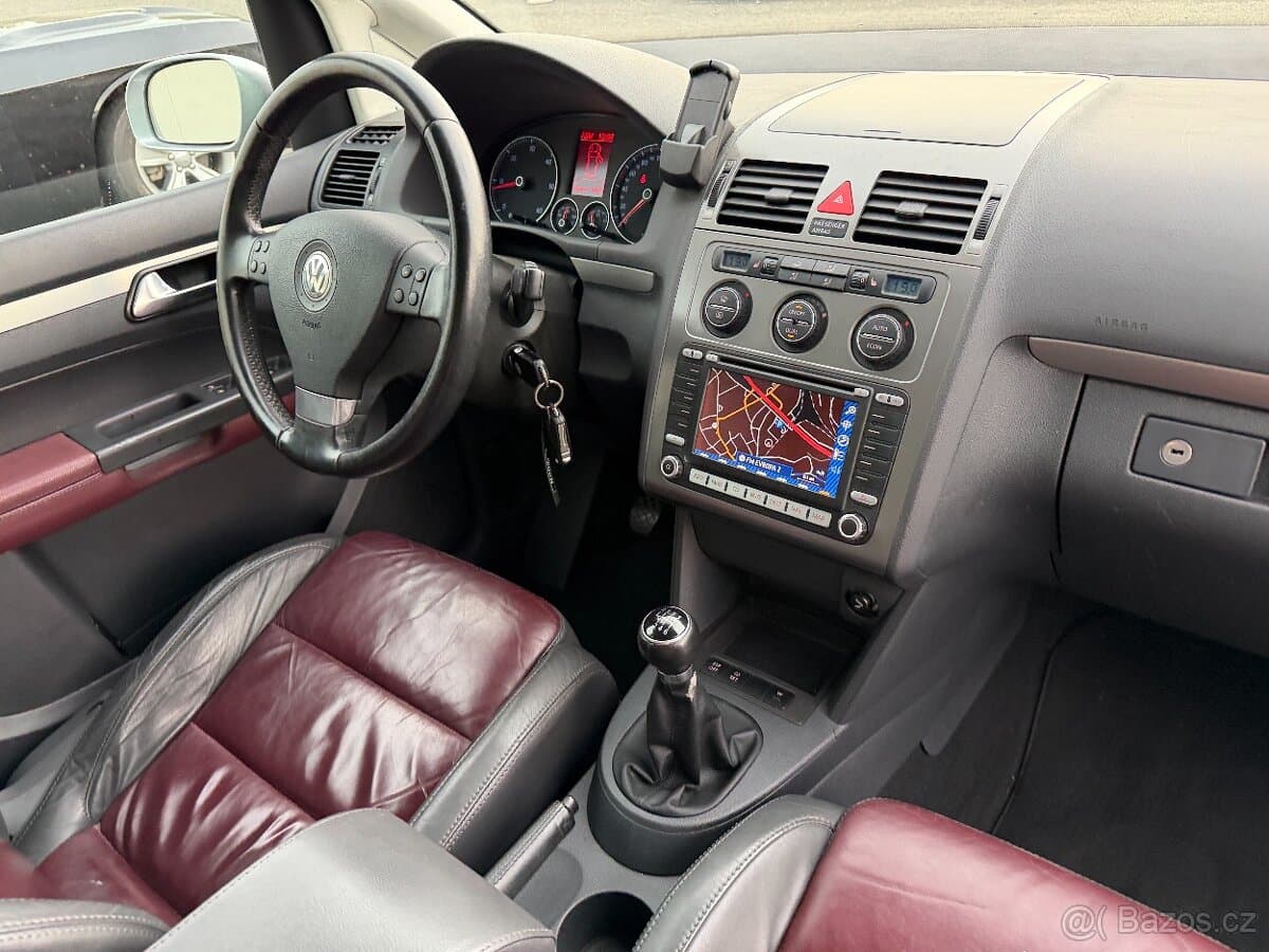 2006 Volkswagen TOURAN - 9