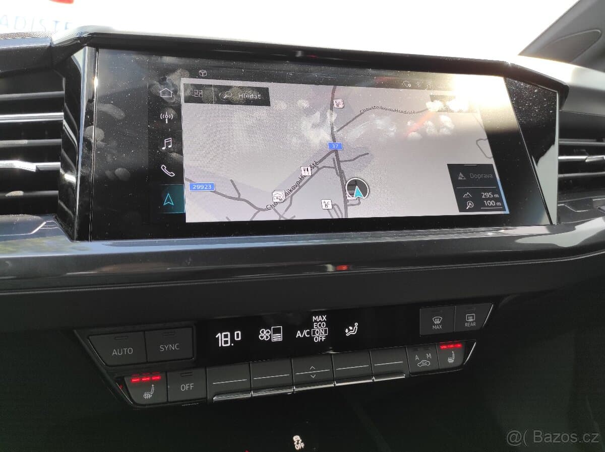 2022 Audi Q4 - 9