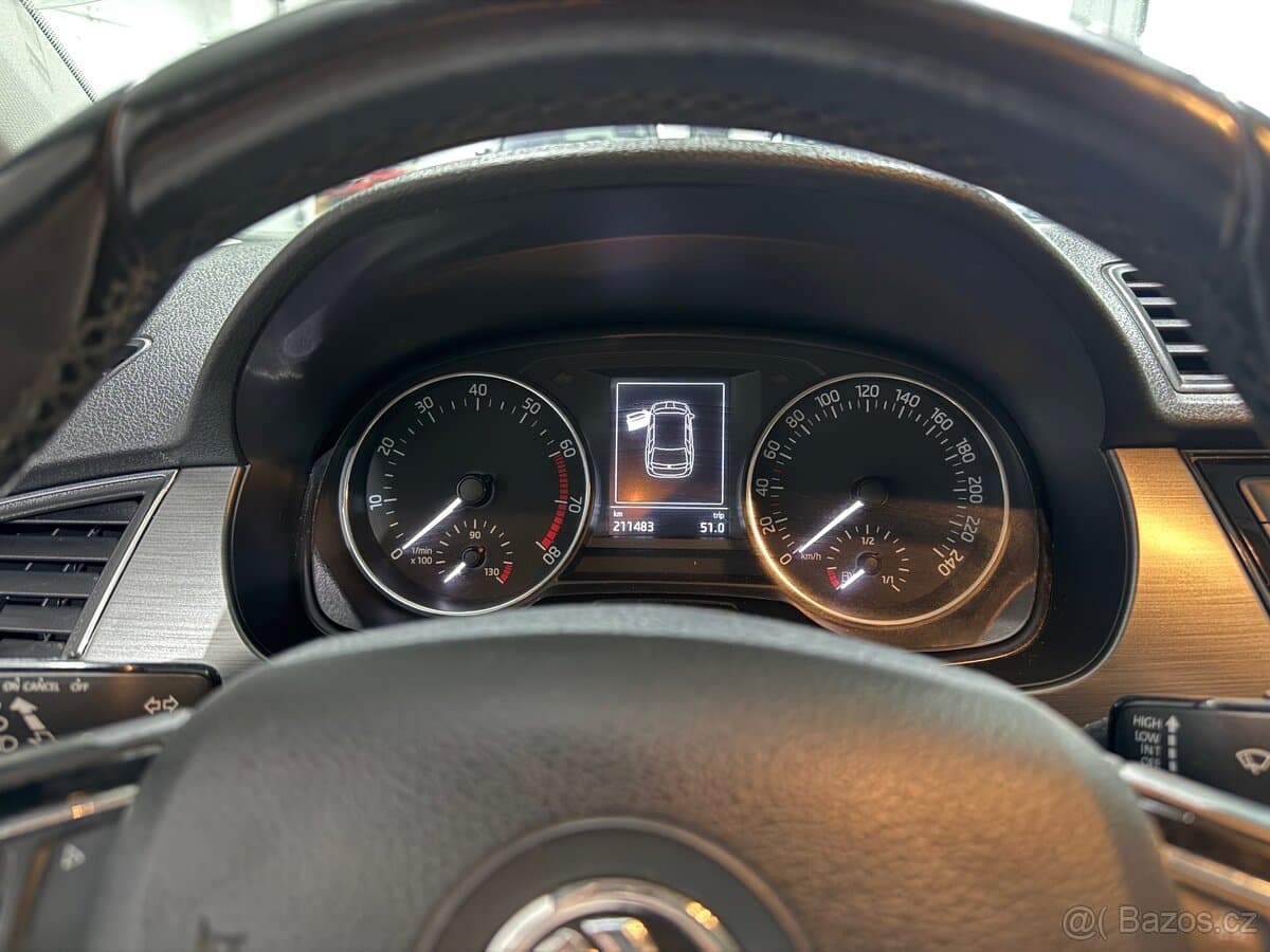 2017 Škoda FABIA - 9